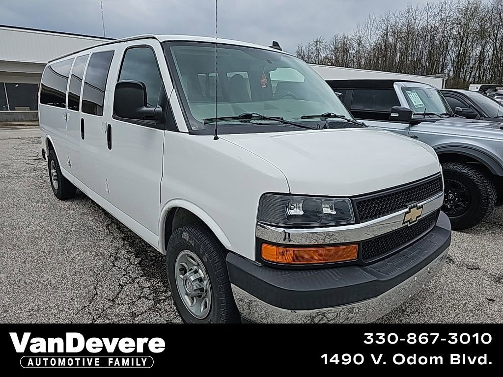 Used 2017 Chevrolet Express 3500 LT w/ LT Preferred Equipment Group