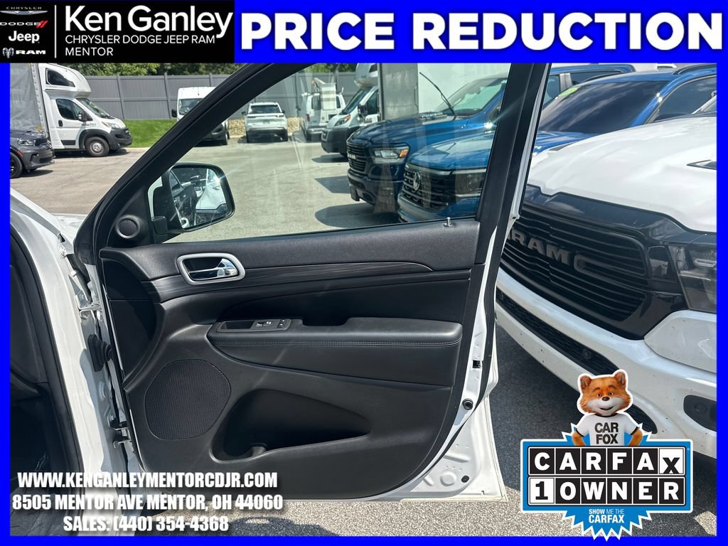 Used 2019 Jeep Grand Cherokee Altitude AWD/4WD image 26