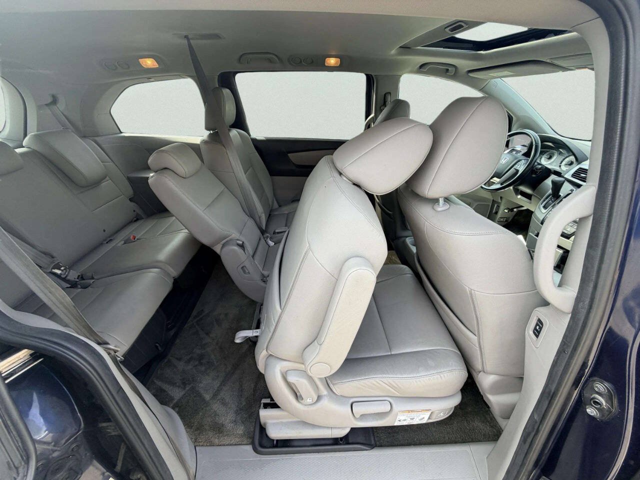 Used 2015 Honda Odyssey EX-L image 29