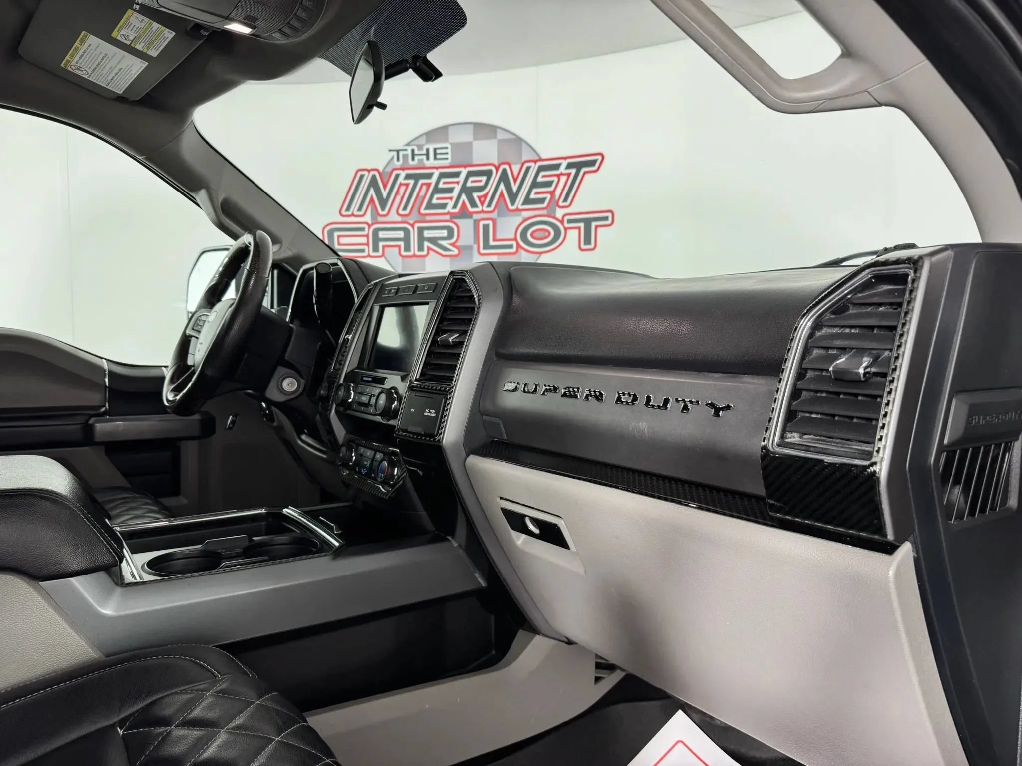Used 2019 Ford F250 XLT w/ XLT Value Package AWD/4WD image 12