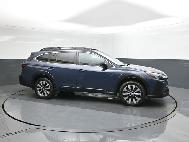 Used 2023 Subaru Outback Limited XT image 15