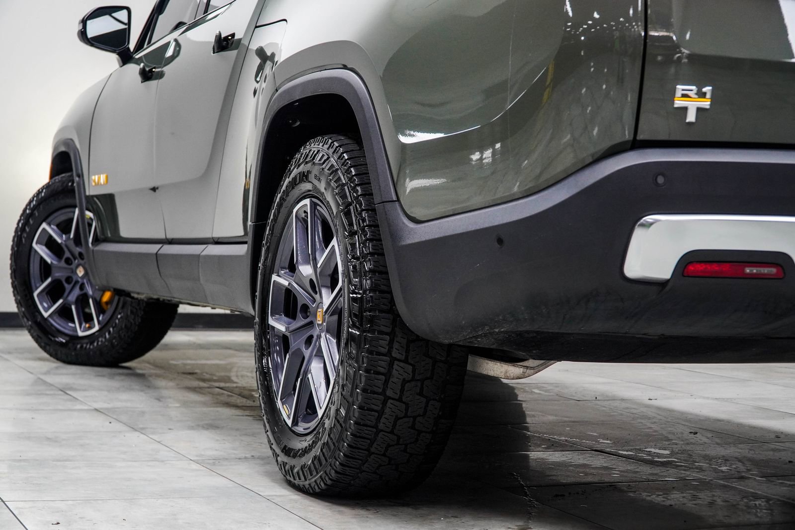 Used 2022 Rivian R1T Launch Edition image 18