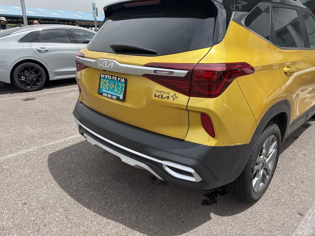 Used 2022 Kia Seltos S AWD/4WD image 20