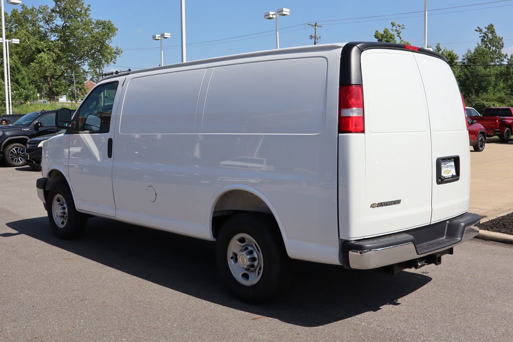 New 2025 Chevrolet Express 2500 w/ Driver Convenience Package image 23