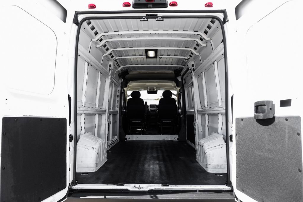 Used 2023 RAM ProMaster 2500 image 48