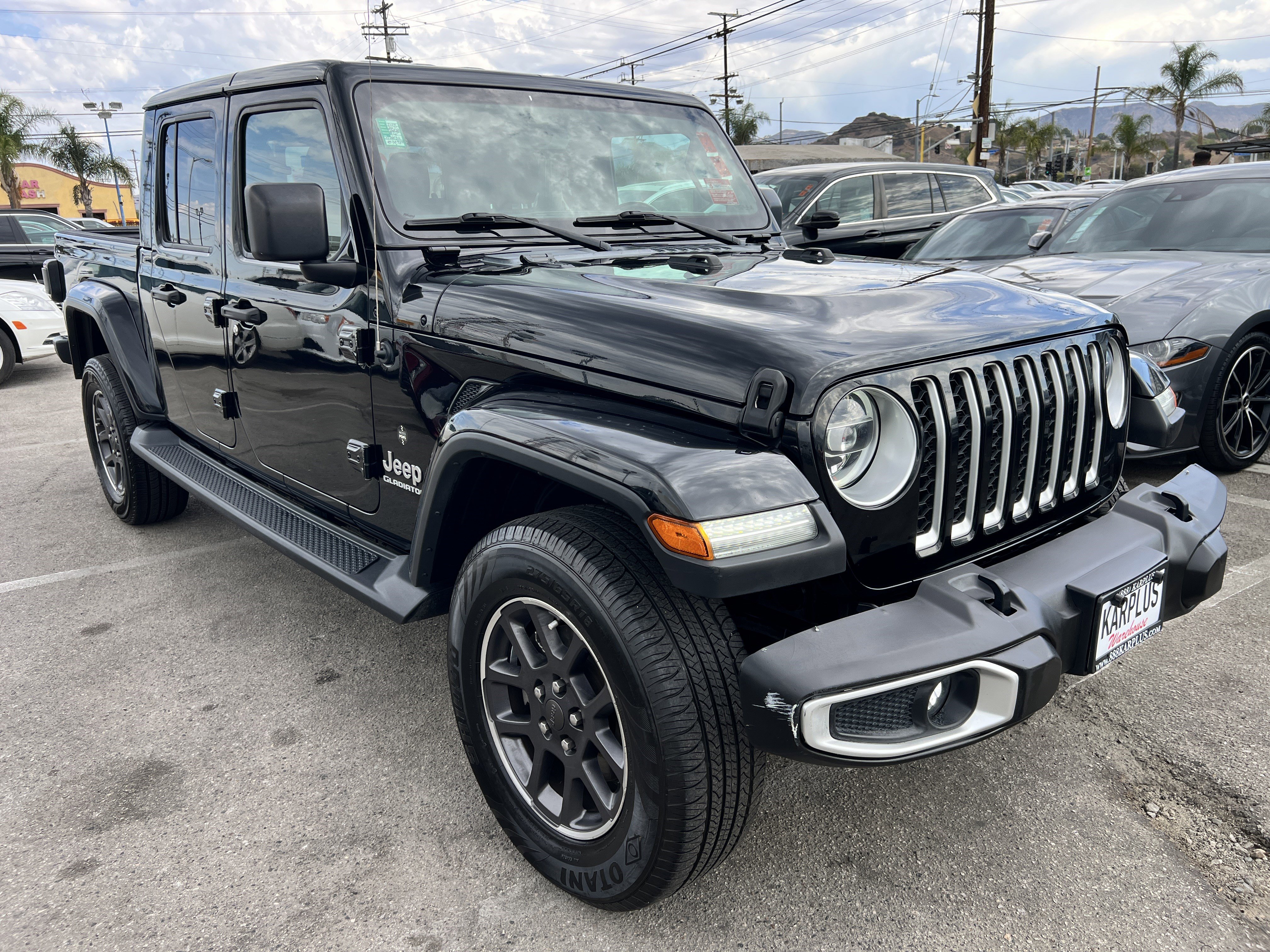 Used 2020 Jeep Gladiator Overland image 8