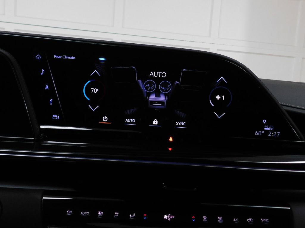 Used 2024 Cadillac Escalade ESV Sport w/ LPO, ONYX Package image 65