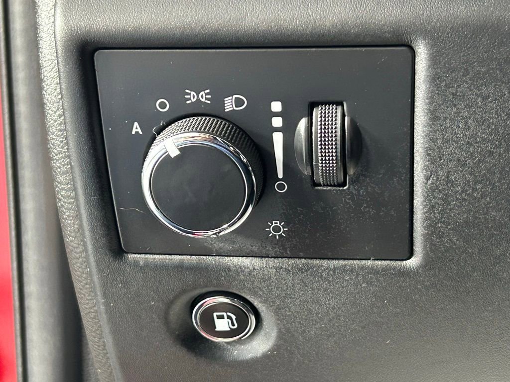 Used 2018 Jeep Grand Cherokee Trackhawk AWD/4WD image 36