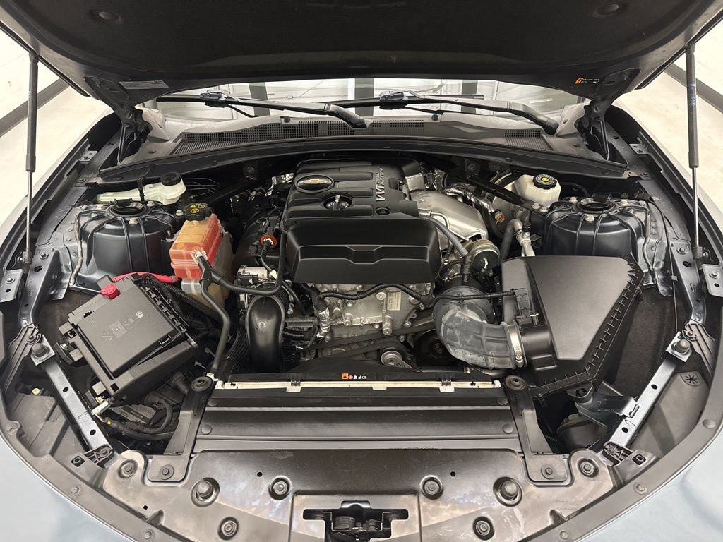 Used 2022 Chevrolet Camaro LT image 39