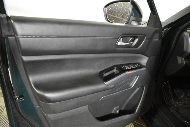 Used 2024 Nissan Pathfinder SL w/ Cargo Package AWD/4WD image 7