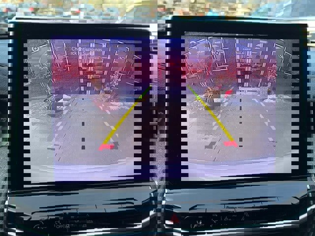 Used 2023 Jeep Compass Latitude image 24