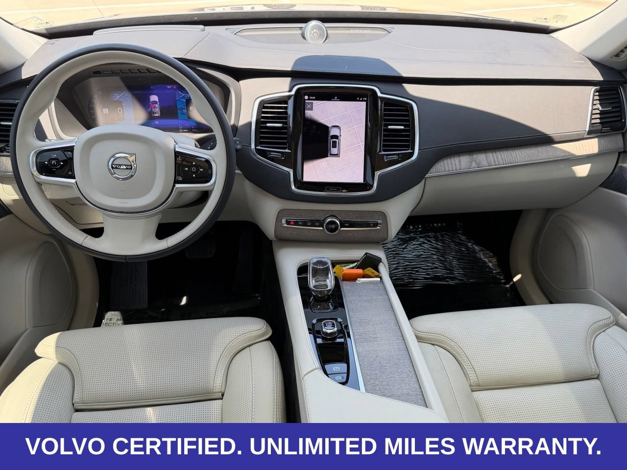 Certified 2024 Volvo XC90 T8 Ultimate AWD/4WD image 13