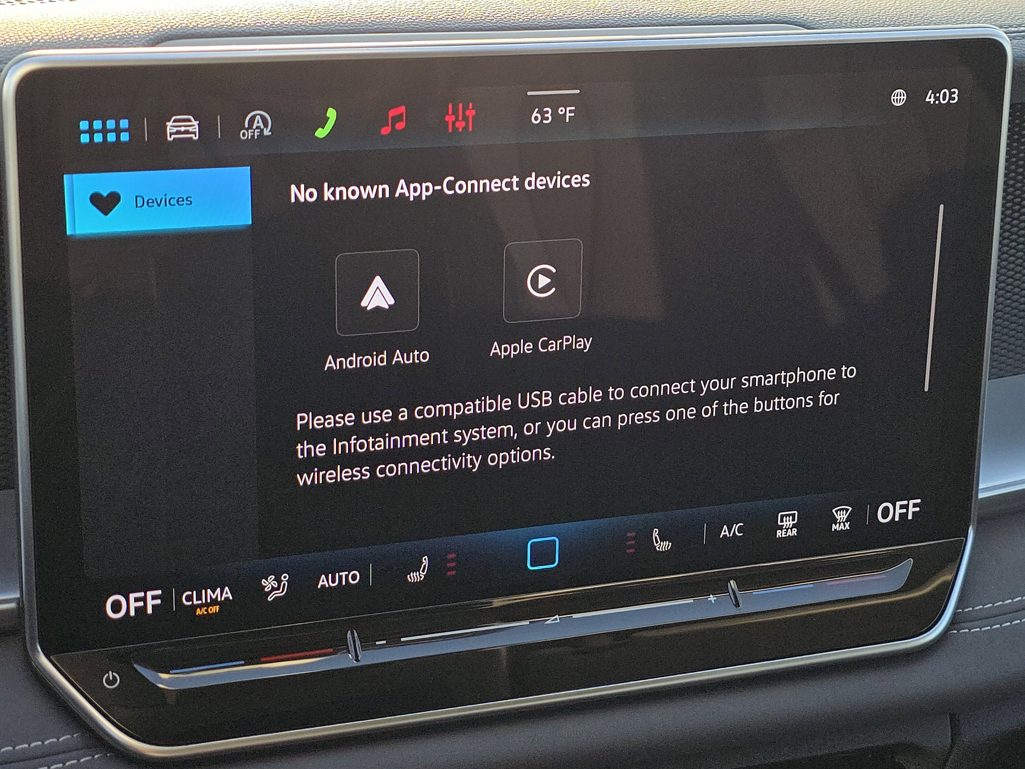 New 2026 Volkswagen Tiguan SE image 9