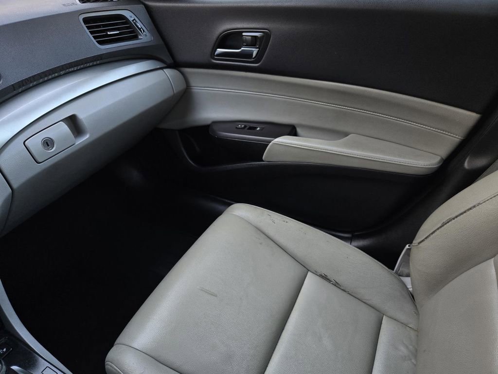 Used 2016 Acura ILX image 18