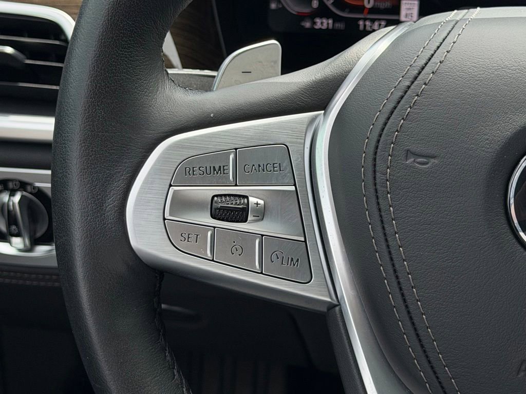 Used 2020 BMW 740i RWD image 17