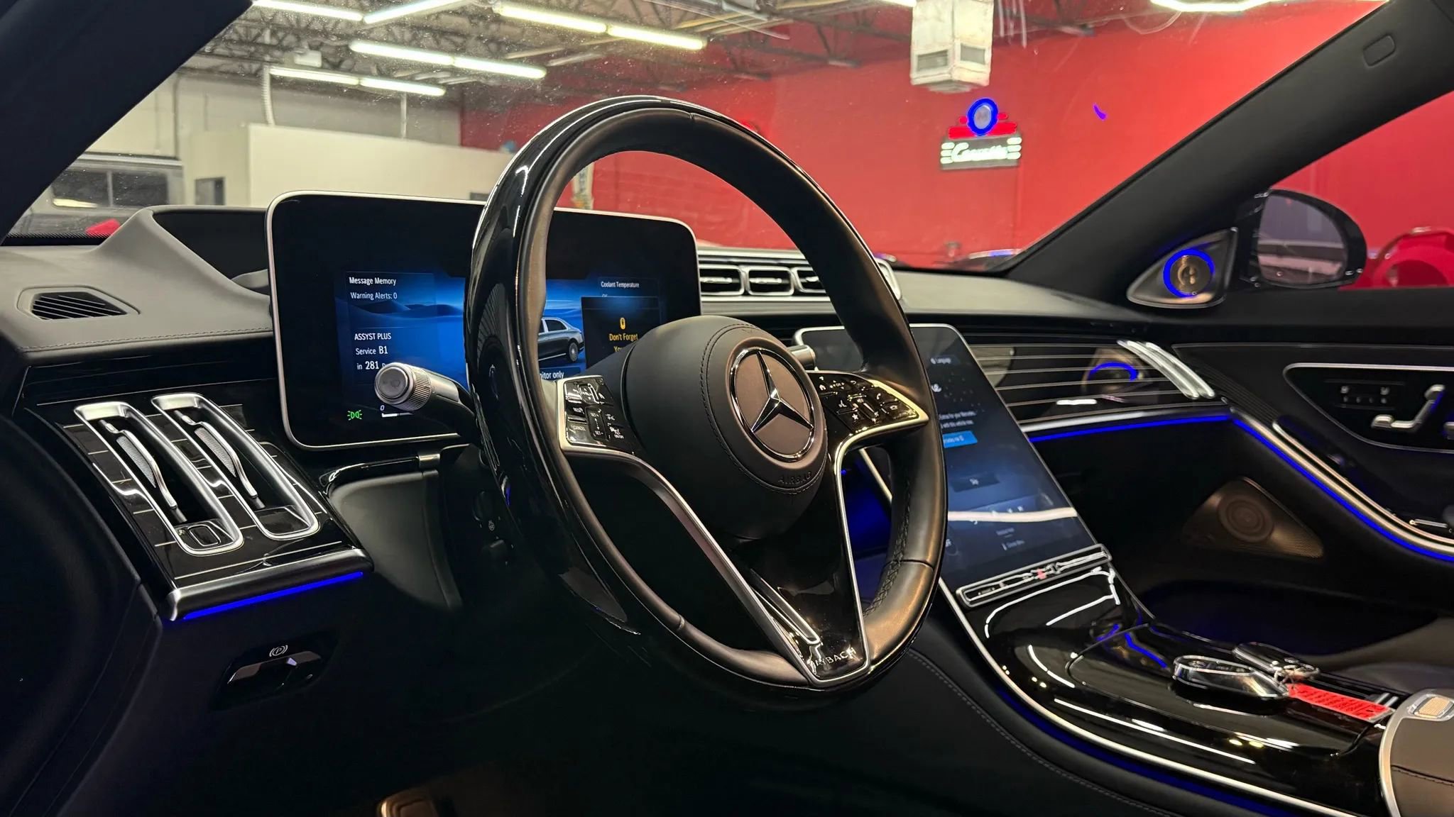 Used 2023 Mercedes-Benz Maybach S 580 4MATIC image 7