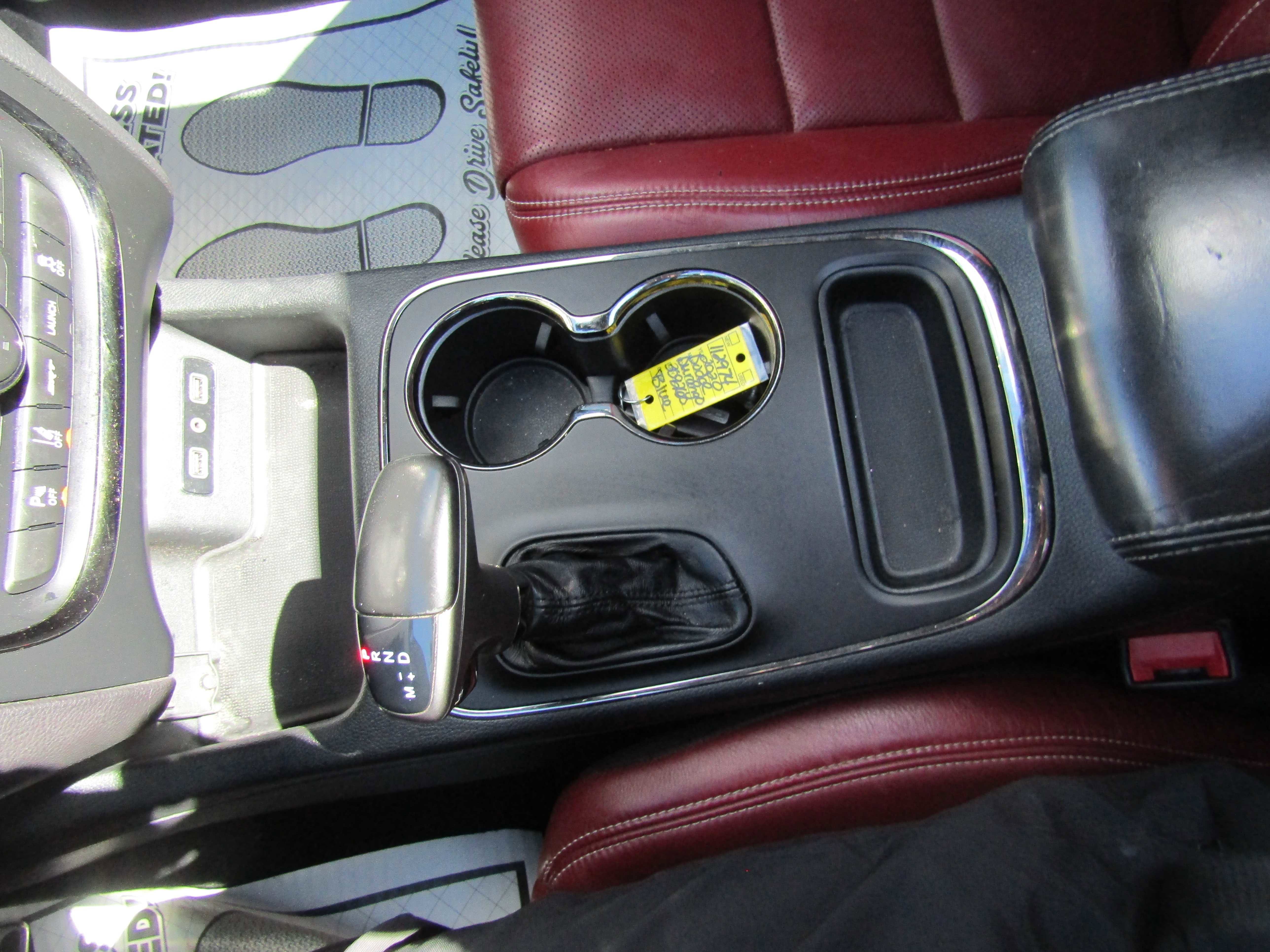 Used 2020 Dodge Durango SRT w/ Technology Group AWD/4WD image 28