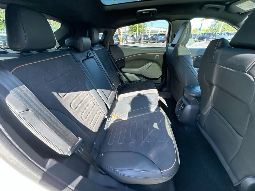 Used 2022 Ford Mustang Mach-E GT AWD/4WD image 27