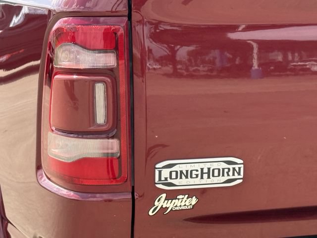 Used 2022 RAM 1500 Limited w/ Body Color Bumper Group AWD/4WD image 7