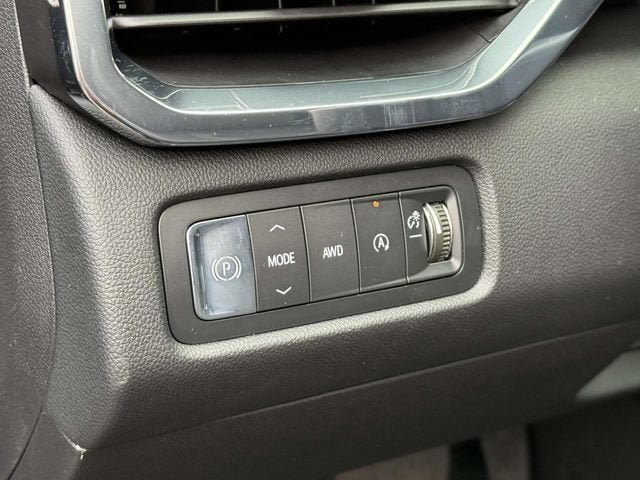 New 2026 GMC Acadia Elevation w/ Elevation Premium Package AWD/4WD image 18