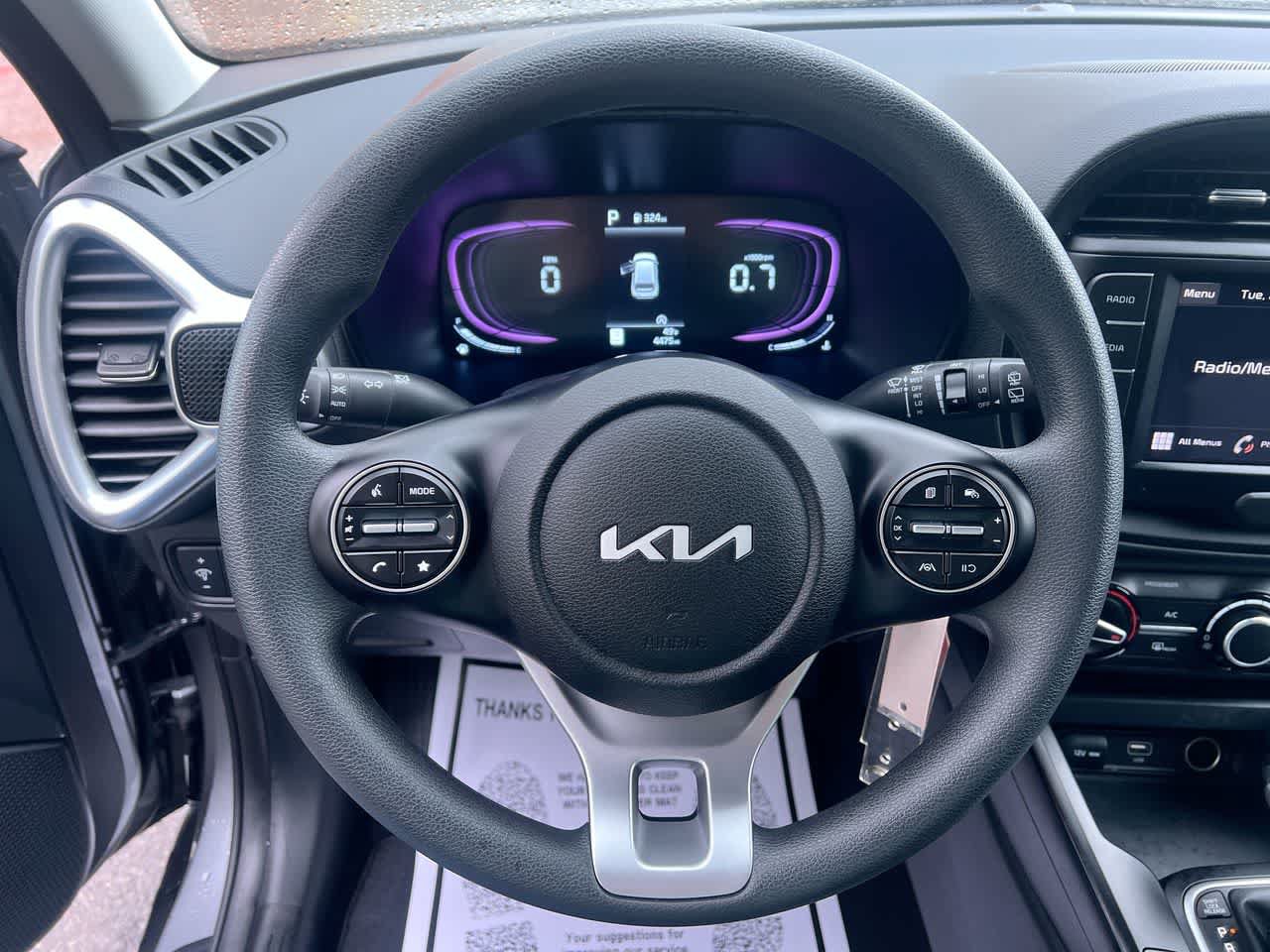 Certified 2025 Kia Soul LX w/ LX Technology Package FWD image 14