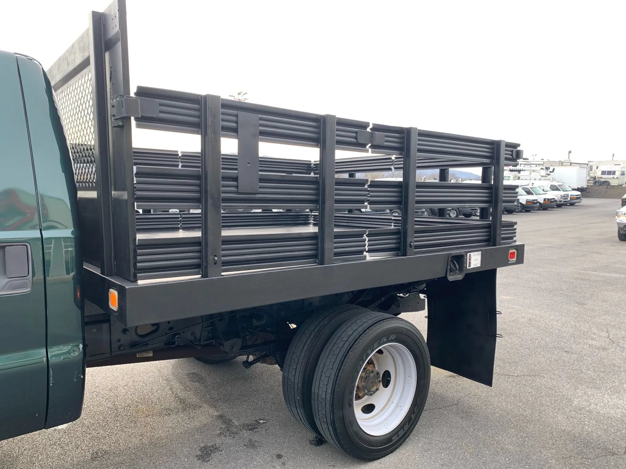 Used 2011 Ford F550 2WD Crew Cab Super Duty w/ Trailer Tow Pkg image 29