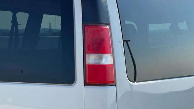 Used 2017 Chevrolet Express 2500 LT w/ LT Preferred Equipment Group image 82