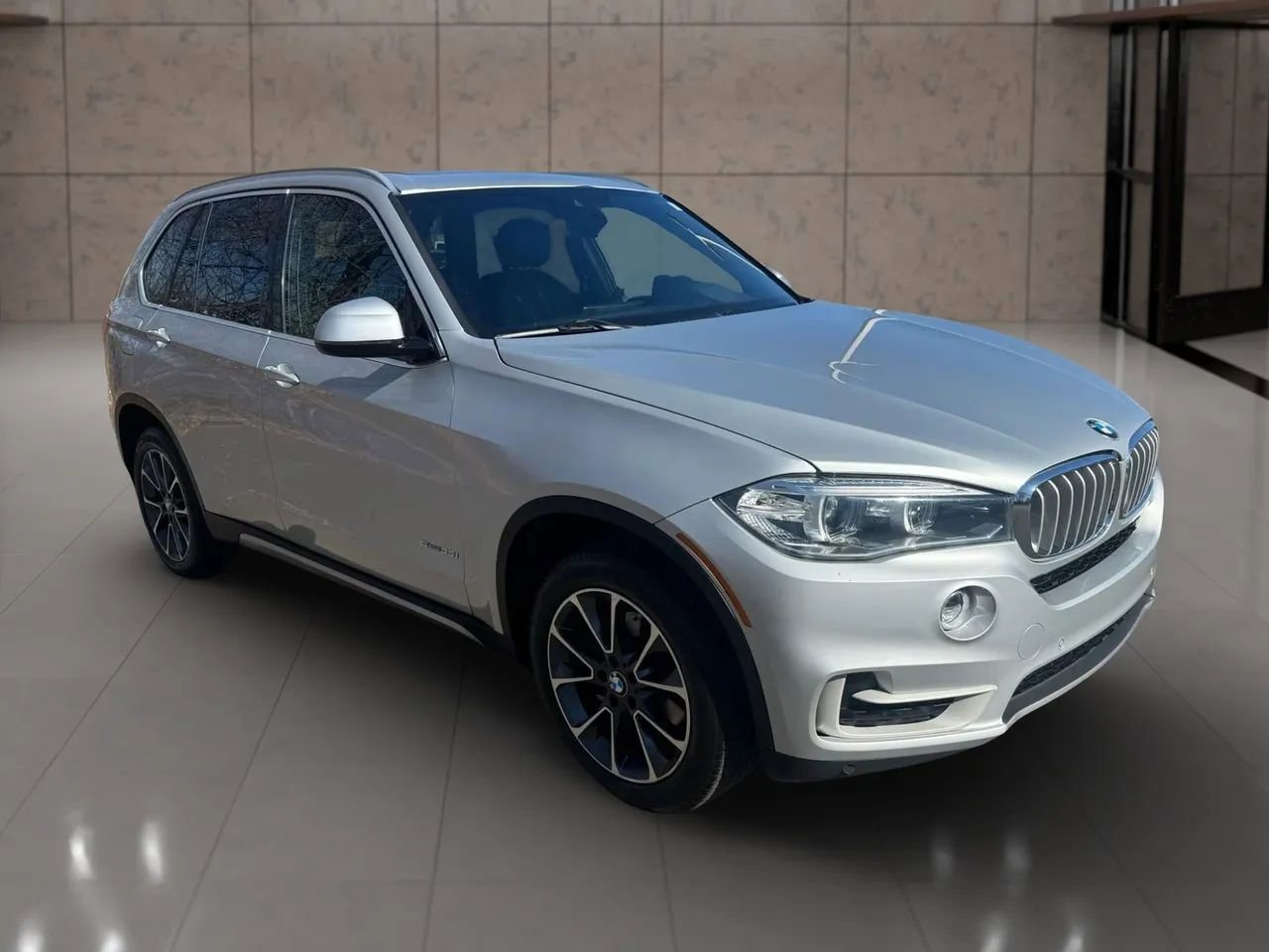 Used 2018 BMW X5 sDrive35i image 11