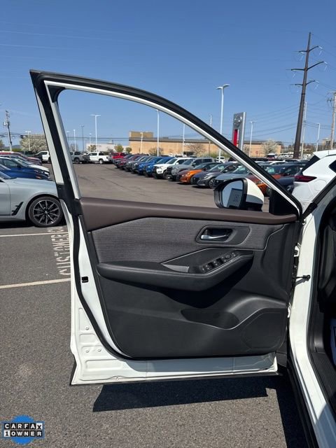 Certified 2022 Nissan Rogue SV image 10