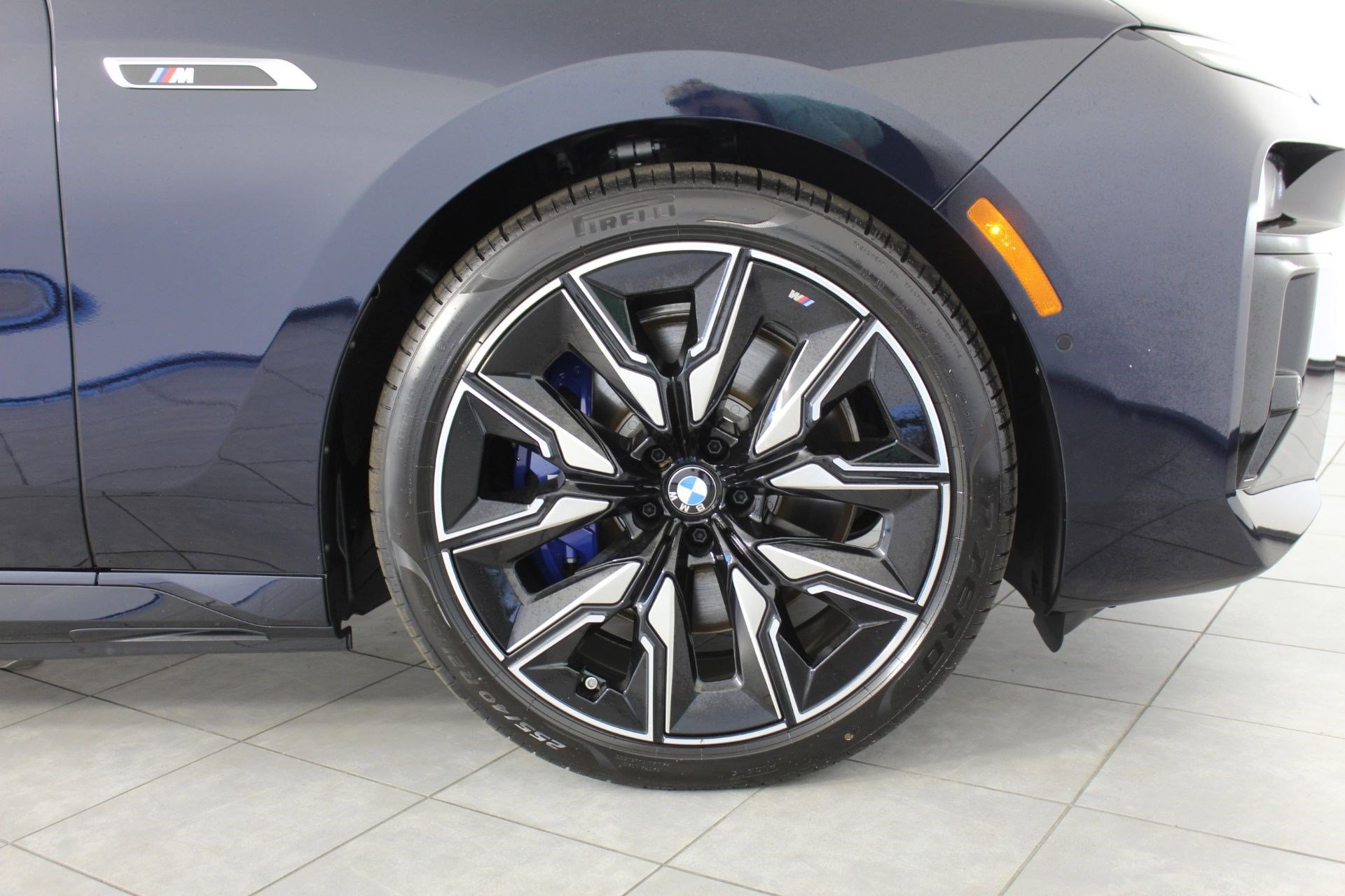 Used 2026 BMW i7 M70 w/ Premium Package image 20