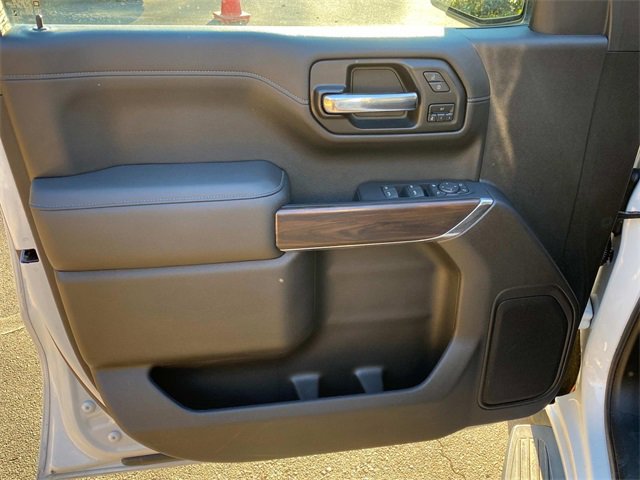 Used 2022 GMC Sierra 1500 SLT w/ SLT Premium Package image 12