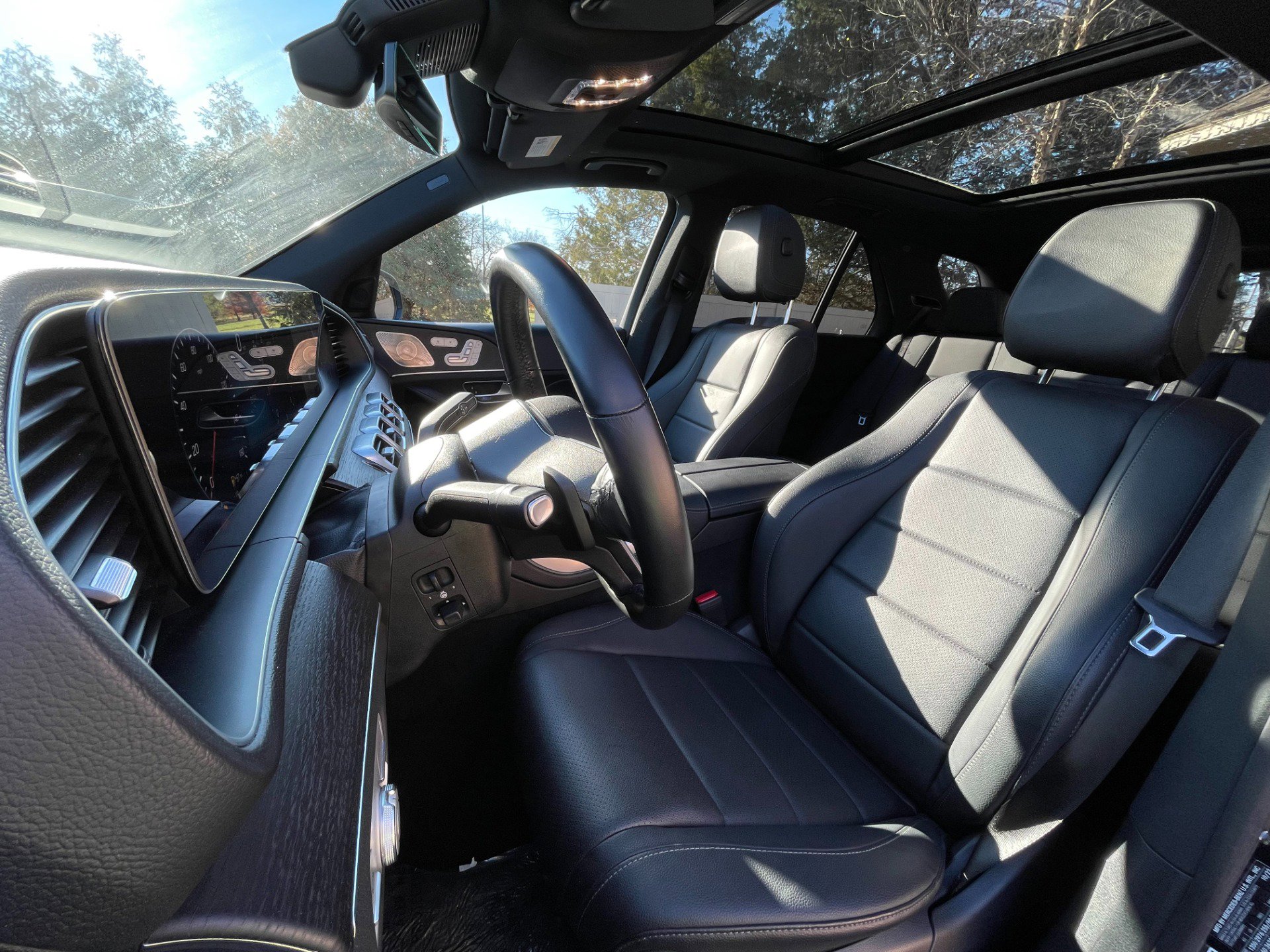 Used 2023 Mercedes-Benz GLE 350 4MATIC image 9