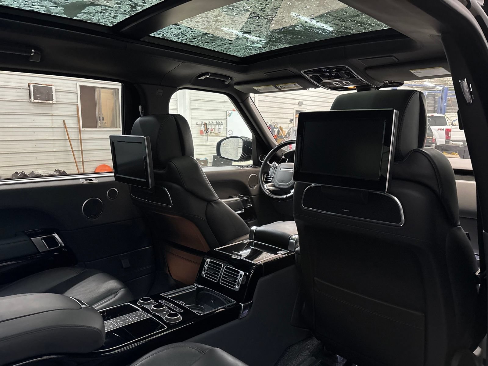 Used 2016 Land Rover Range Rover LWB SV Autobiography AWD/4WD image 31
