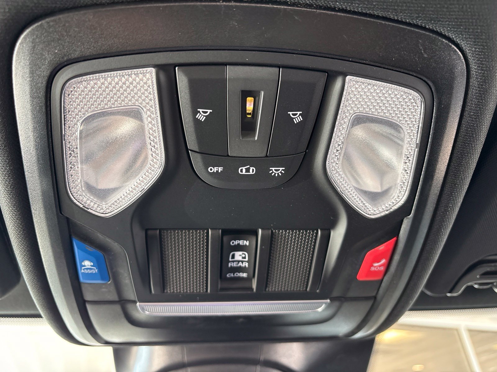 New 2026 RAM 2500 Tradesman AWD/4WD image 17