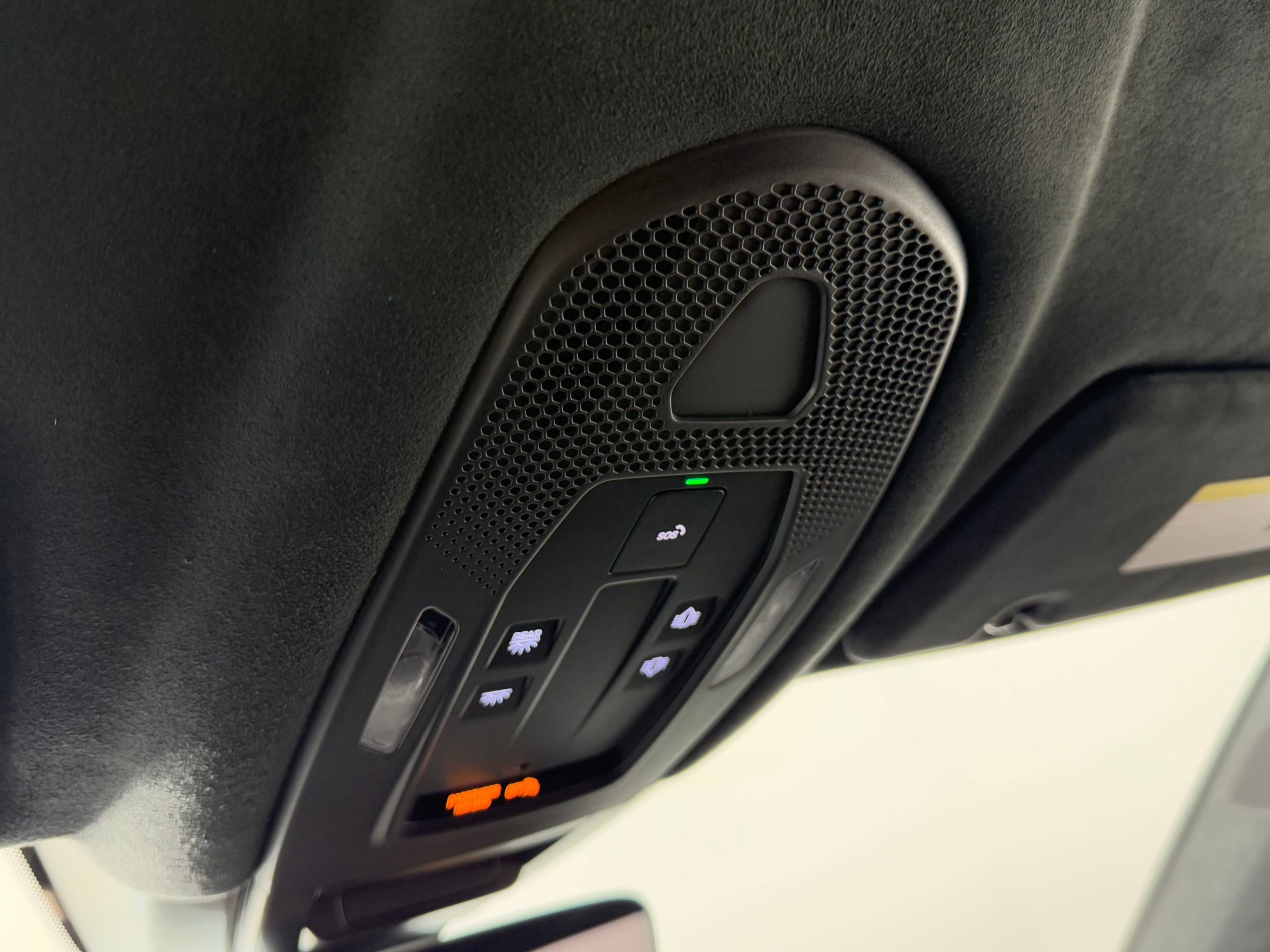 New 2026 Porsche Cayenne Turbo image 27