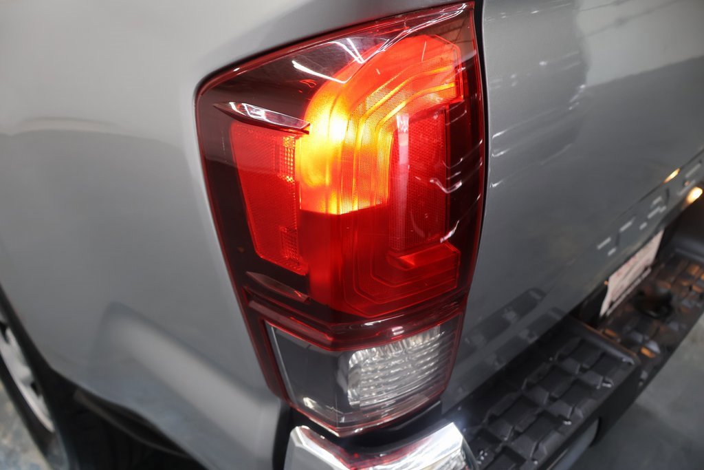 Used 2021 Toyota Tacoma SR5 image 27