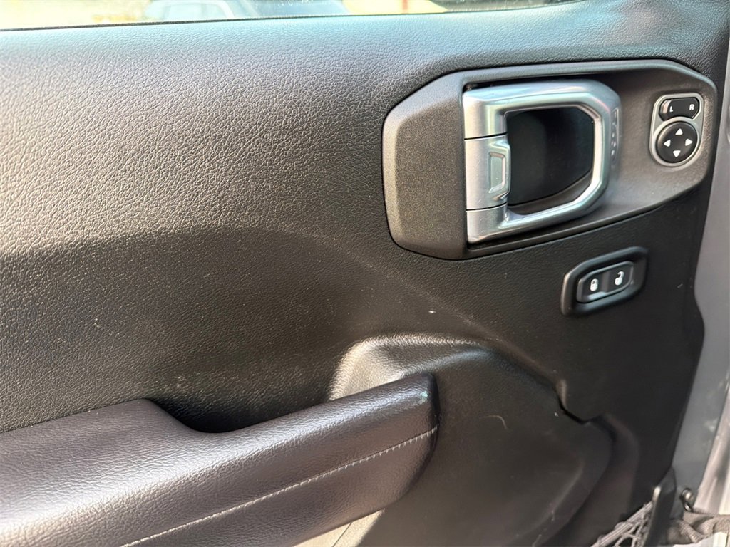 Used 2020 Jeep Gladiator Rubicon image 37