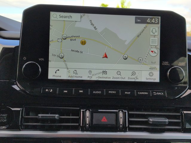 Certified 2025 Nissan Pathfinder SL image 25