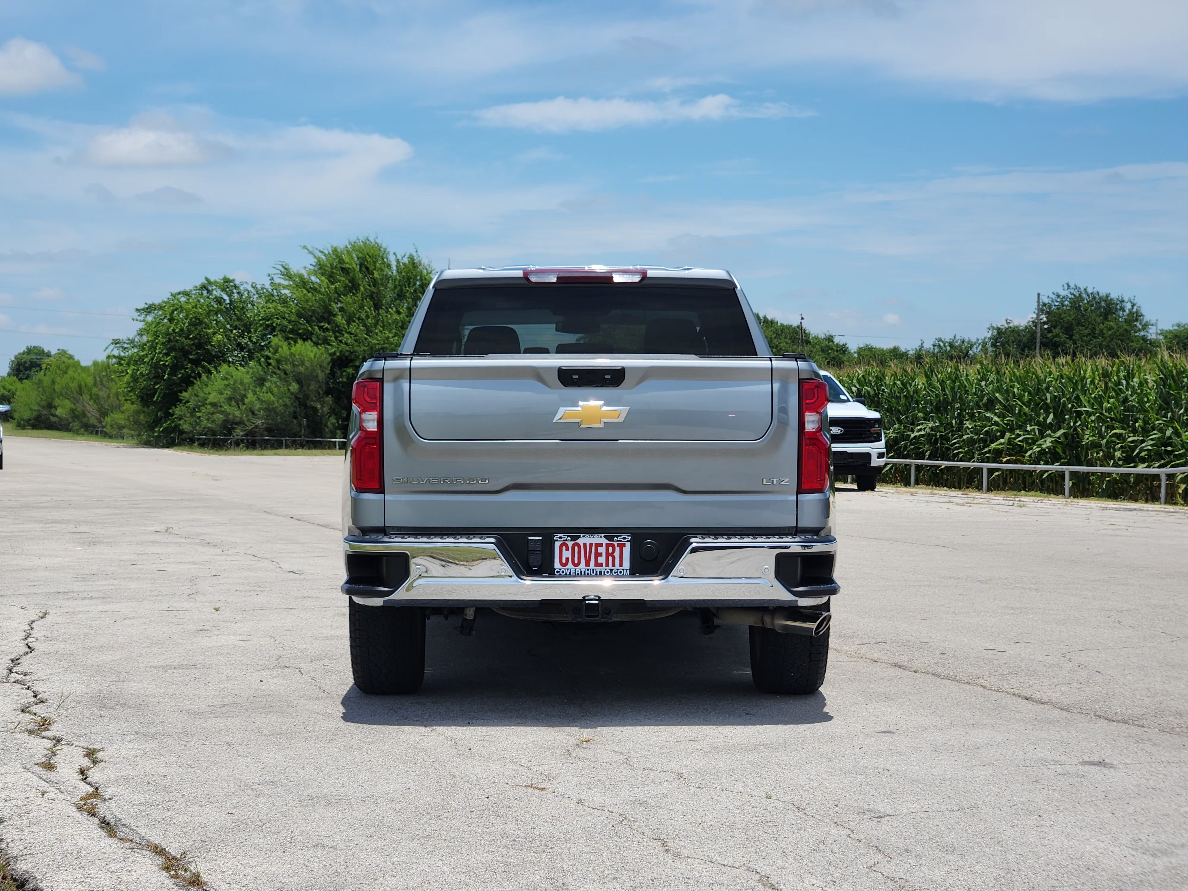 Used 2024 Chevrolet Silverado 1500 LTZ RWD image 6