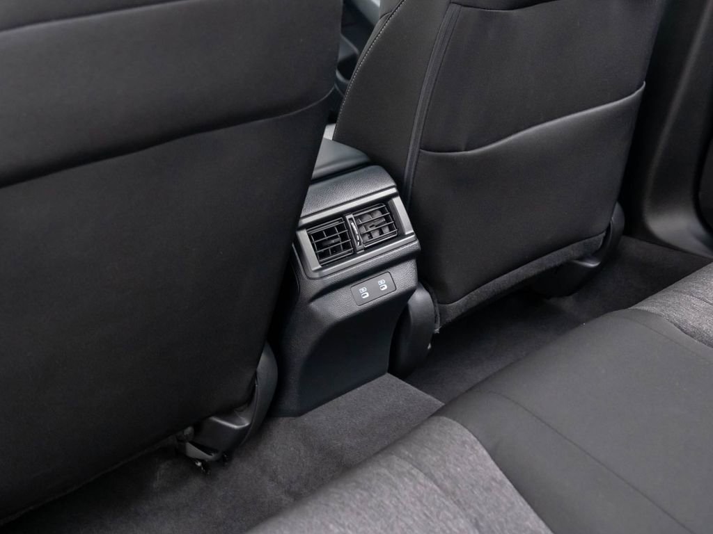 Certified 2025 Honda Accord SE image 15