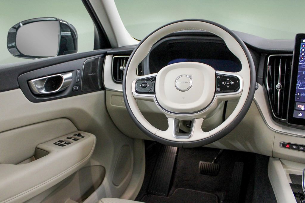 New 2026 Volvo XC60 B5 Ultra w/ Protection Package Premier AWD/4WD image 21
