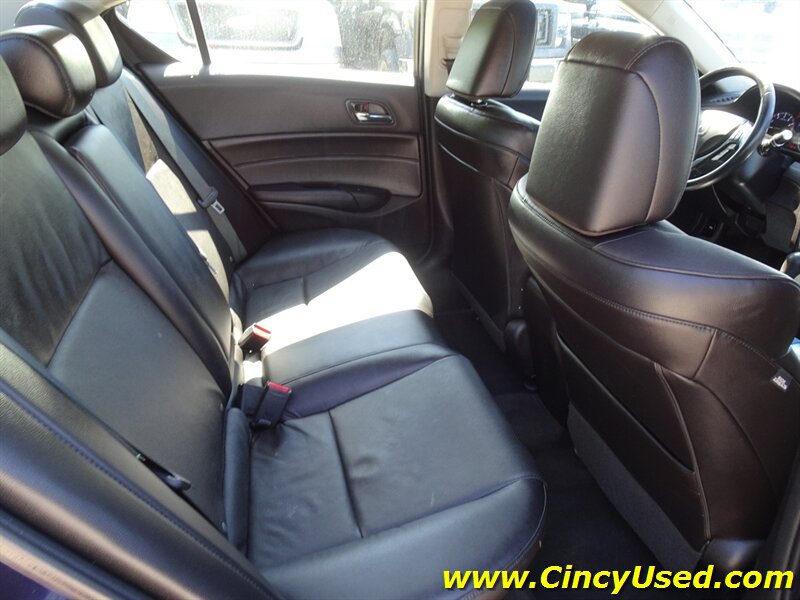 Used 2014 Acura ILX w/ Technology Package FWD image 15