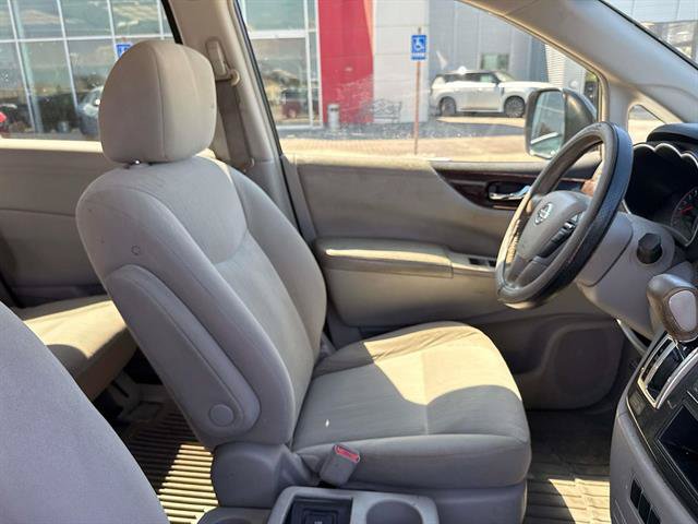 Used 2015 Nissan Quest SV FWD image 10