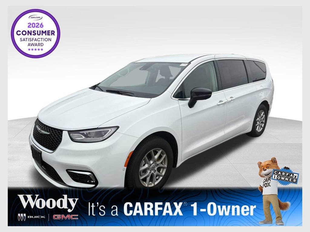 Used 2024 Chrysler Pacifica Touring-L