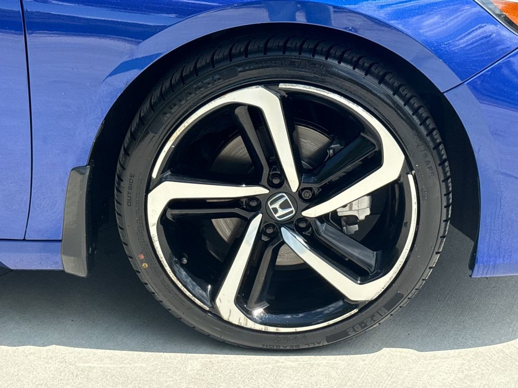 Used 2020 Honda Accord Sport image 11