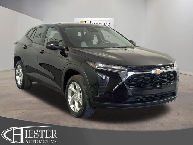 Certified 2024 Chevrolet Trax LS w/ LS Convenience Package FWD image 1