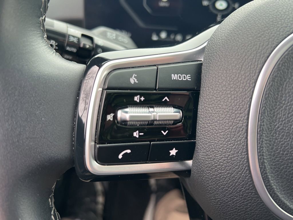 Certified 2024 Kia Sorento SX image 62