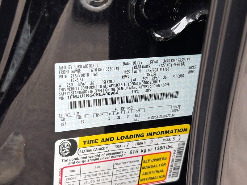 Used 2025 Ford Expedition Tremor image 28