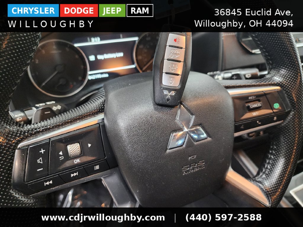 Used 2024 Mitsubishi Outlander AWD image 44