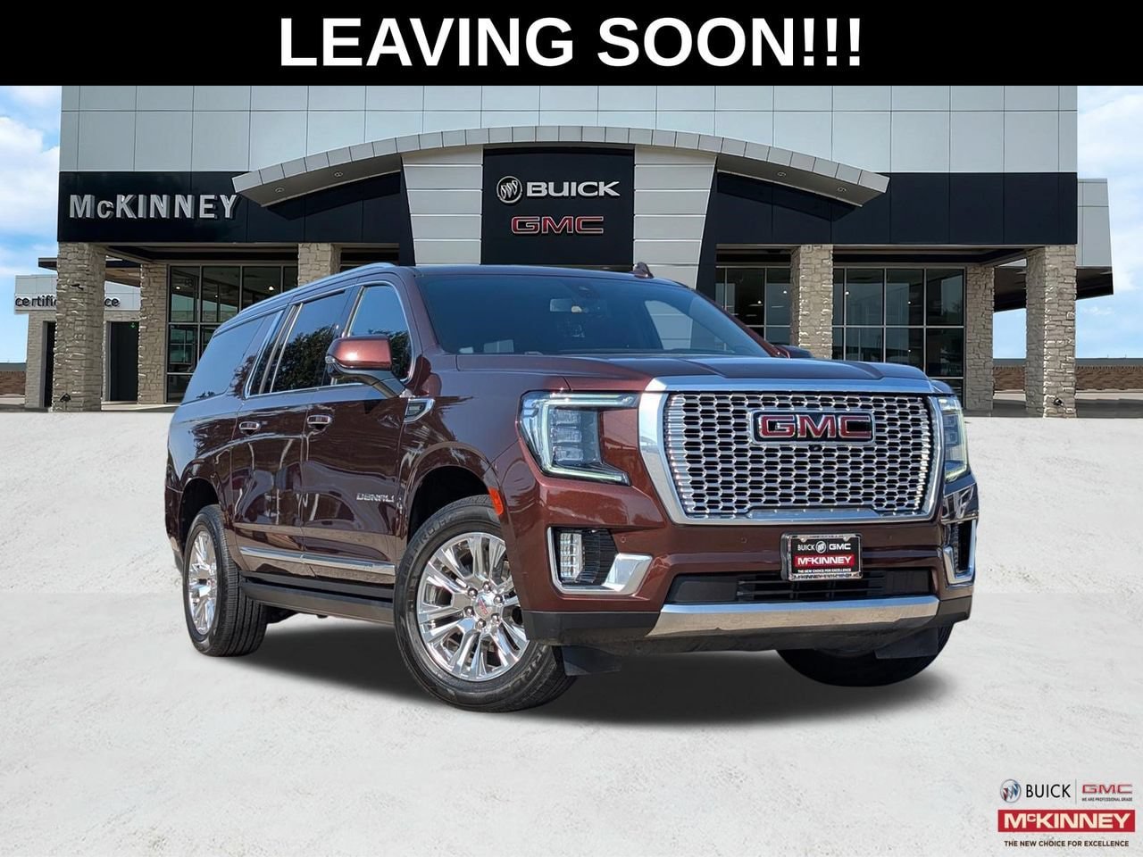 Used 2022 GMC Yukon XL Denali AWD/4WD image 1